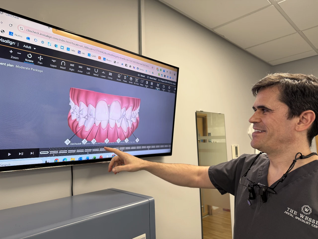 invisalign aligners stages orthodontic treatment specialist orthodontist fareham